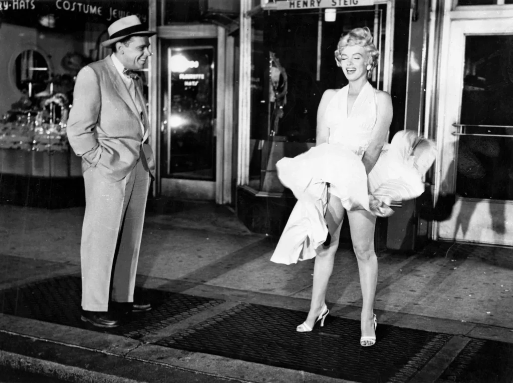 History on Film - Marilyn Monroe - iconic photographs - otodeo